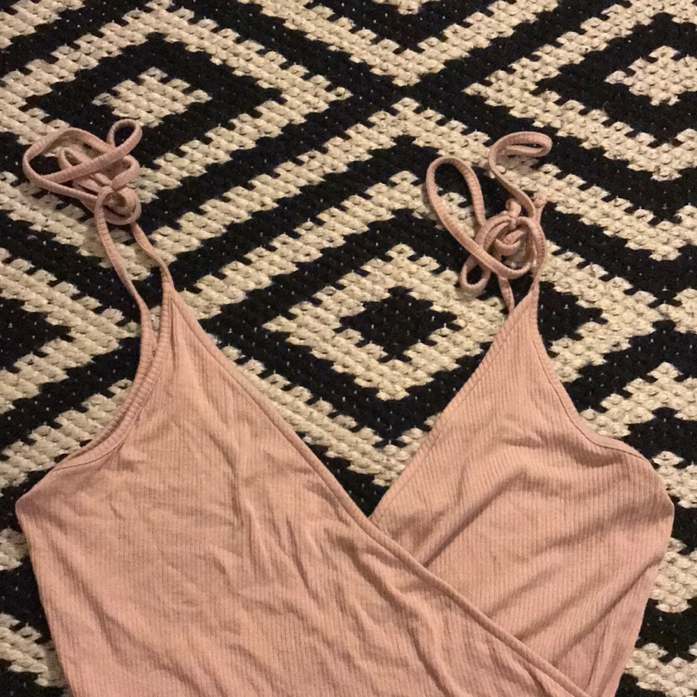 Pink romper - Picture 2 of 2
